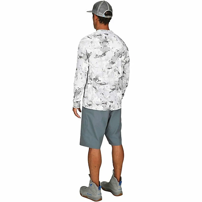 Hot Sale ๐ Simms Men's SolarFlex Print LS Crewneck ๐งจ - Image 4